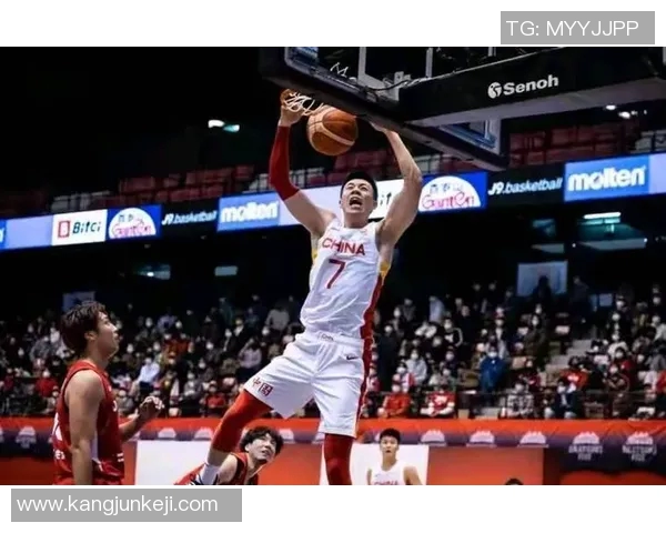 周琦因腰伤离队治疗曾凡博张镇麟同样缺阵男篮主力阵容遭遇重大考验